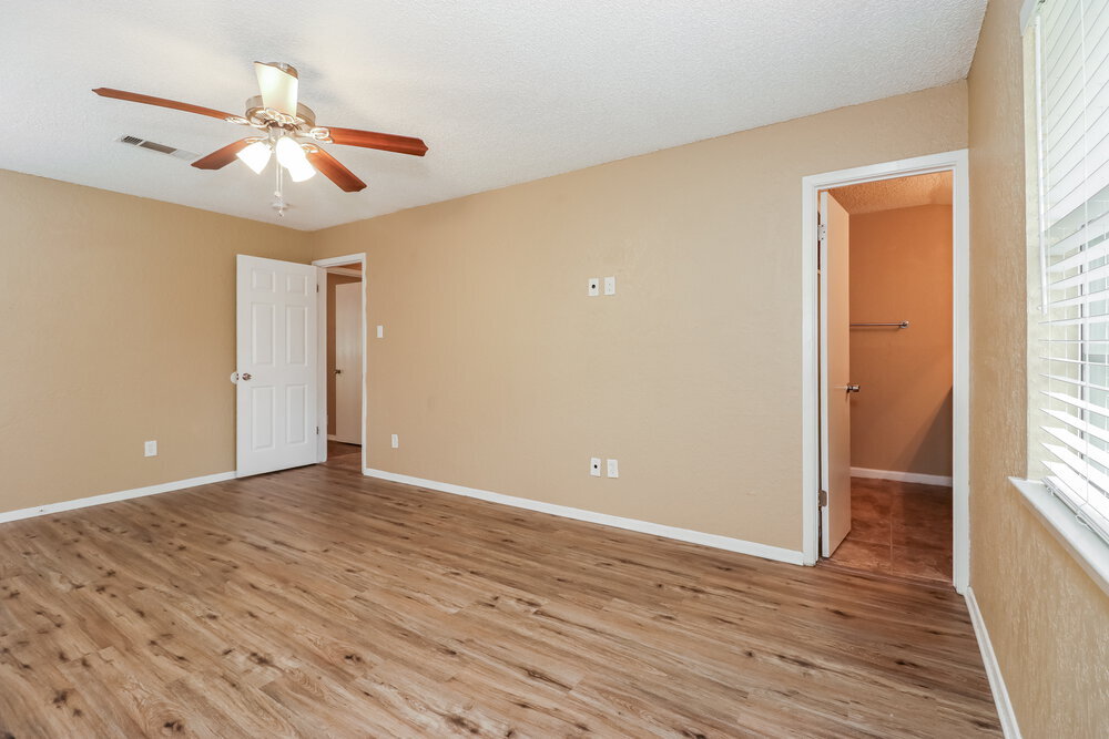 Building Photo - 7609 Ripple Creek Ct