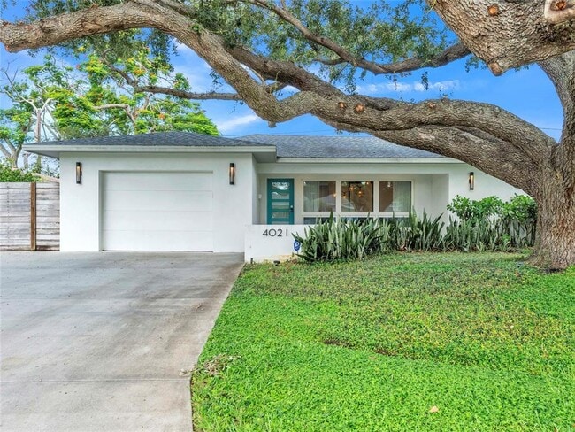 Building Photo - 4021 21st Ave N