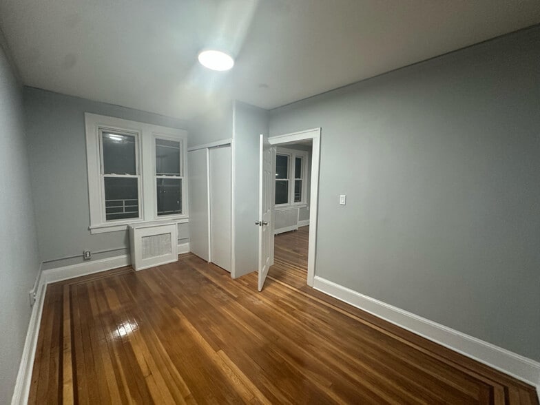 Building Photo - 29 Cliff Ave