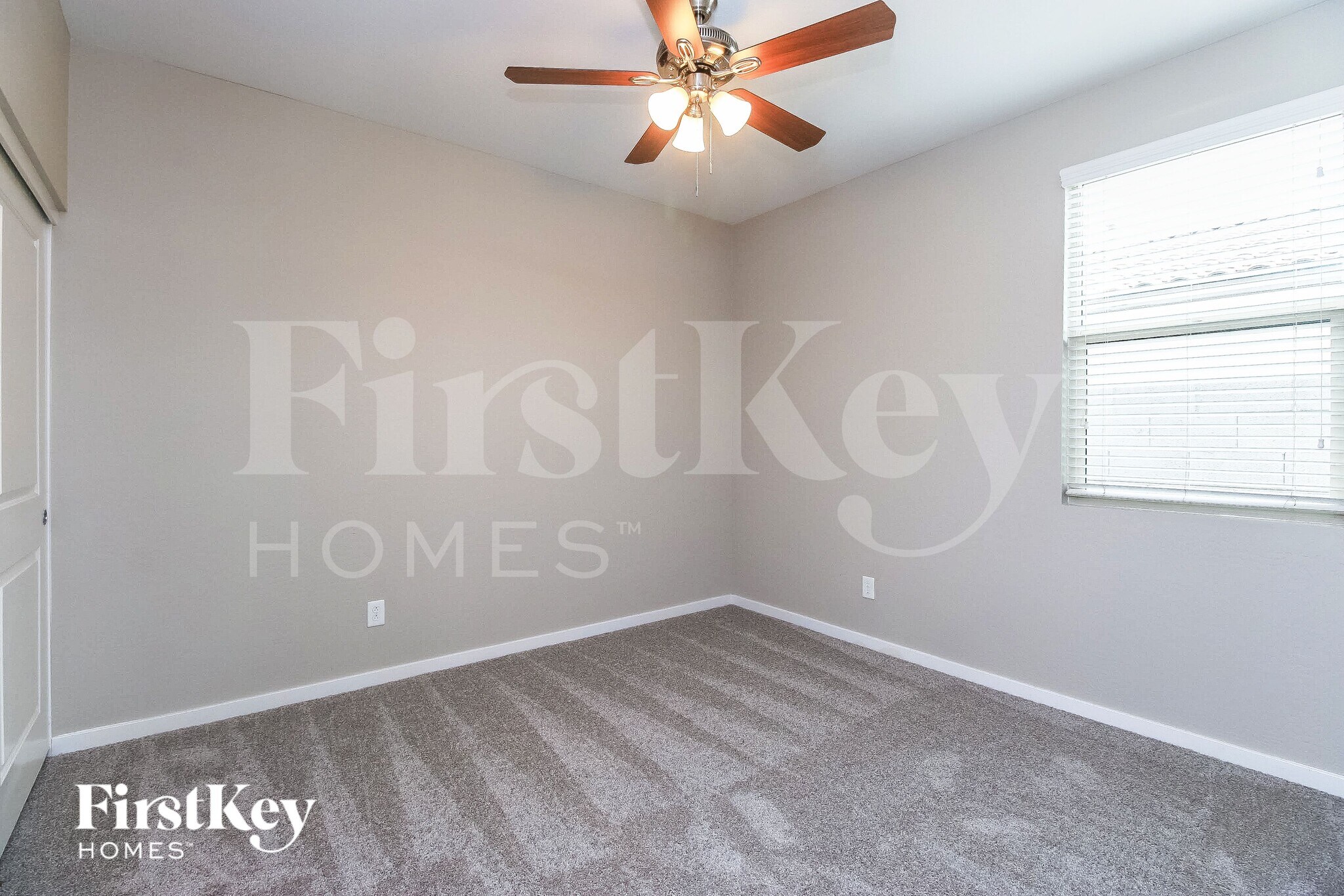 Building Photo - 7177 E Bobwhite Ct