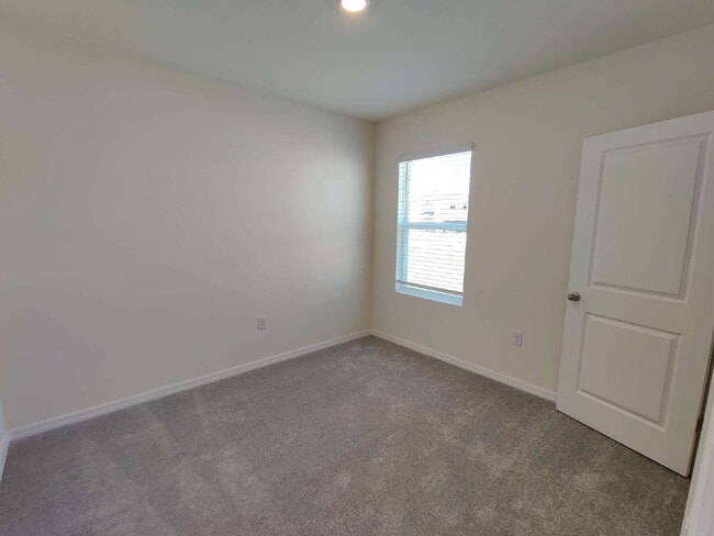 Building Photo - 33997 Jasper Stone Dr