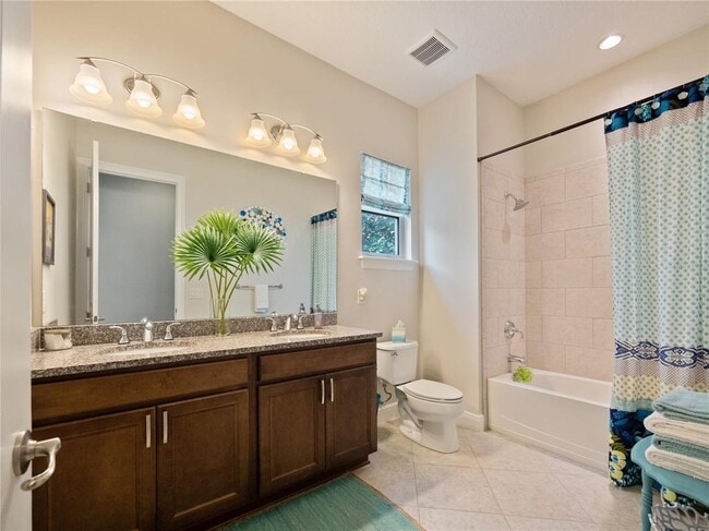 Building Photo - 15501 Panther Lake Dr
