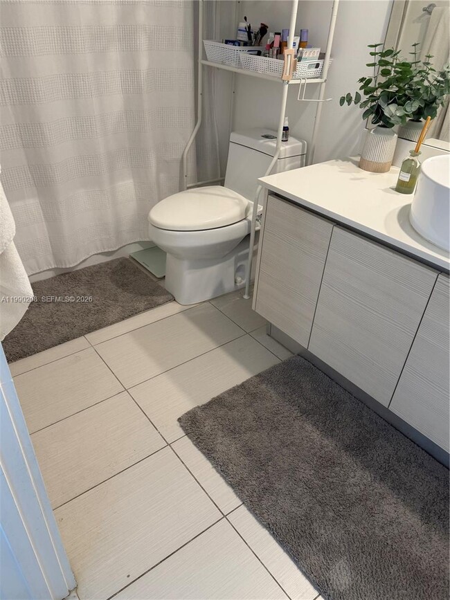 Building Photo - 4250 Biscayne Blvd