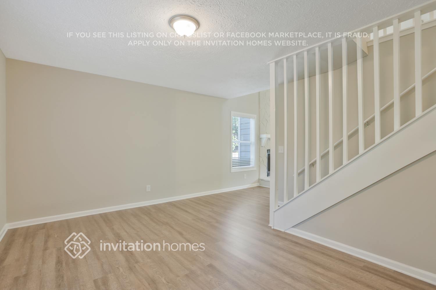 Building Photo - 1136 Norfolk Dr NW