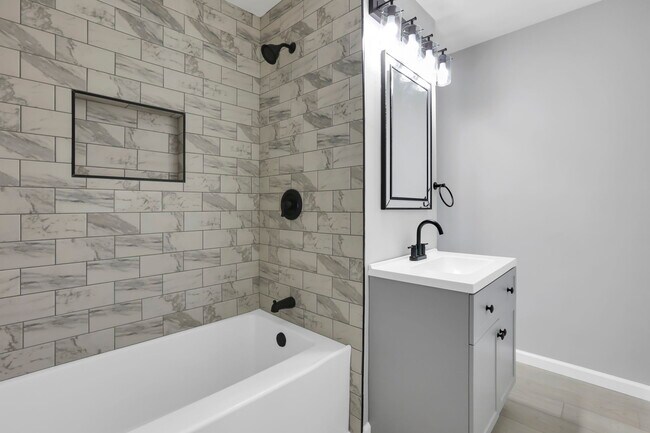 Building Photo - 869 Afton-