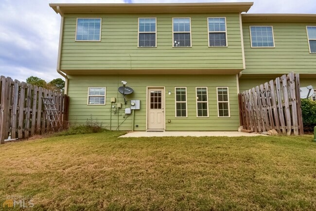 Building Photo - 2171 Waterford Park Dr