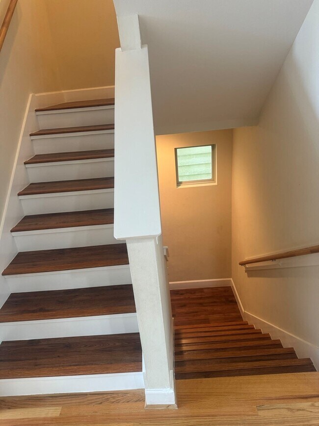 Building Photo - 3618 Main Plaza Dr