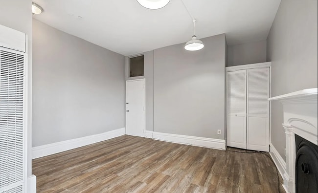 Building Photo - 23 Bedford Square
