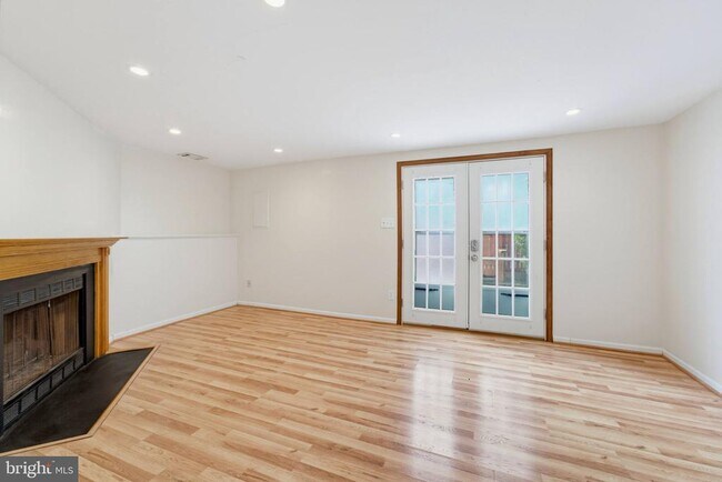 Building Photo - 10305 Bridgetown Pl