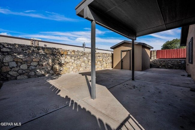 Building Photo - 12255 Via Del Rio