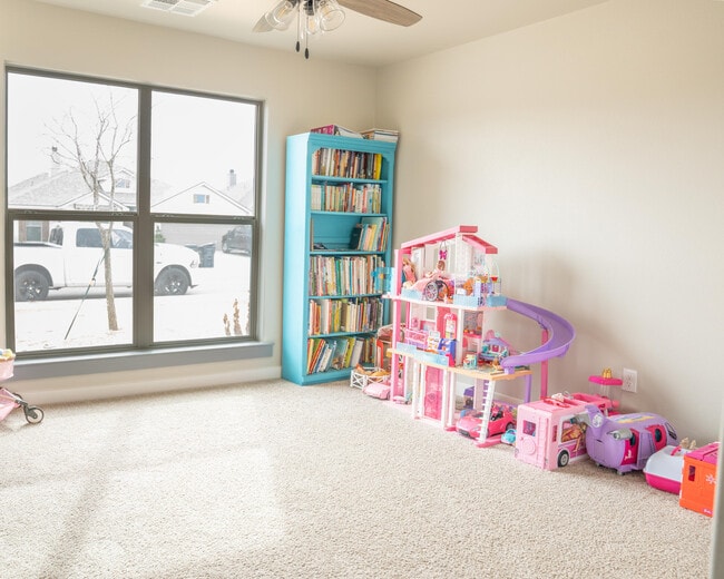 Building Photo - 6814 57th St