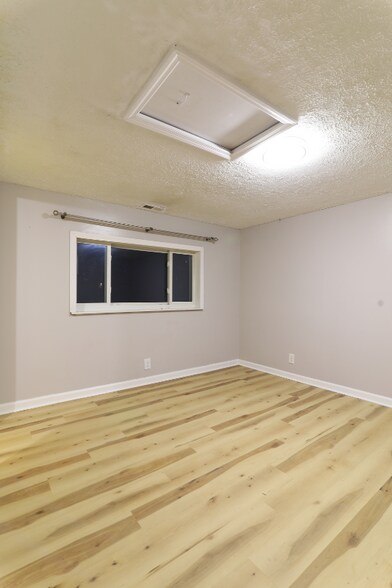 Building Photo - 4889 Fishburg Rd