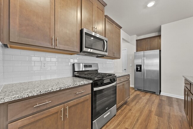 Building Photo - 2327 Whitworth St