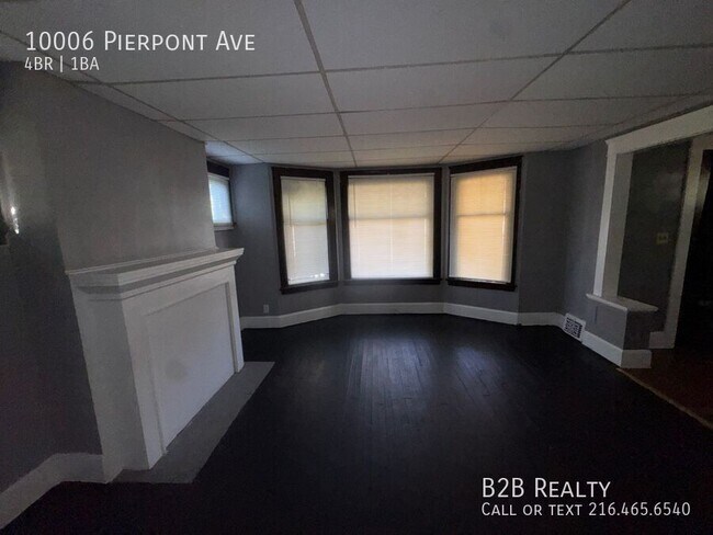 Building Photo - 10006 Pierpont Ave