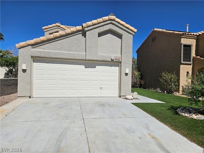 Building Photo - 9516 Wooden Pier Way