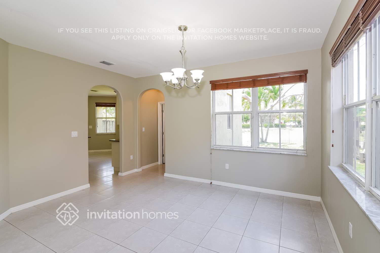 Building Photo - 16425 SW 84th St