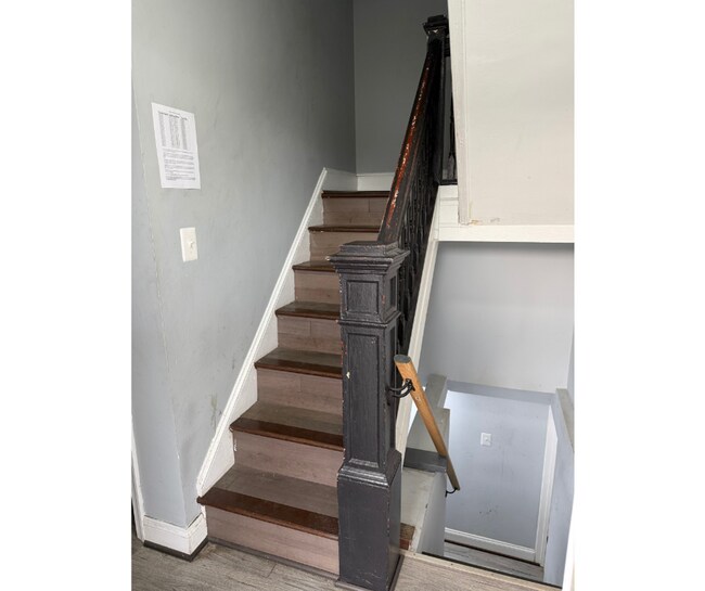 Building Photo - 3523 Edmondson Ave