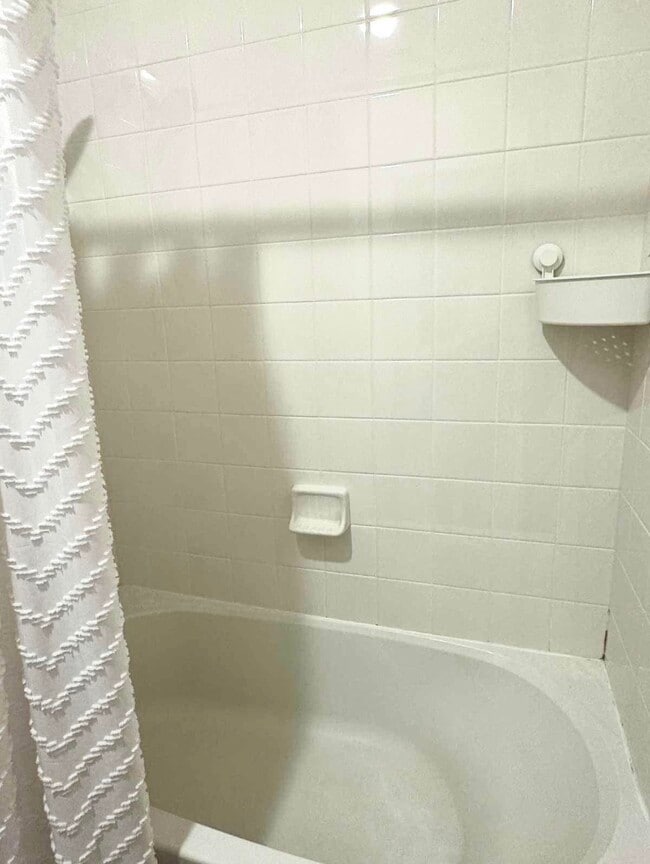 Building Photo - 1140 Cavender Creek Rd