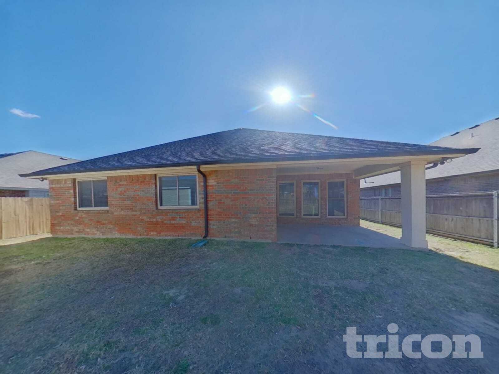 Building Photo - 541 Kerry St