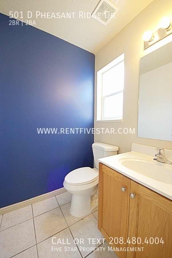 Building Photo - 501 Pheasant Ridge Dr