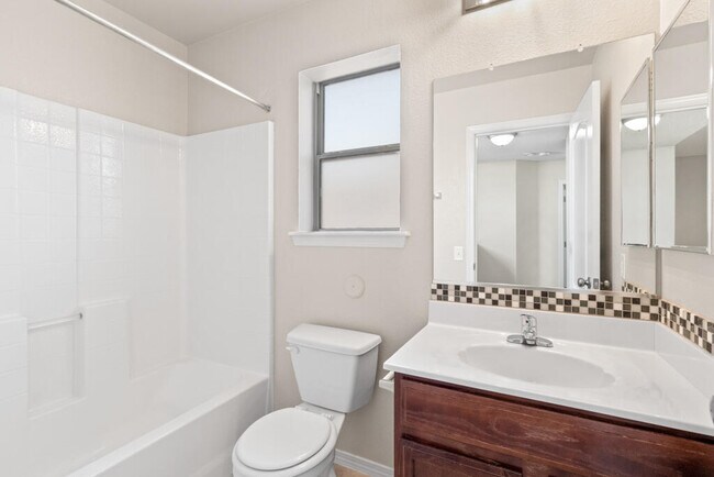 Building Photo - 14029 Volcanic Rock Dr