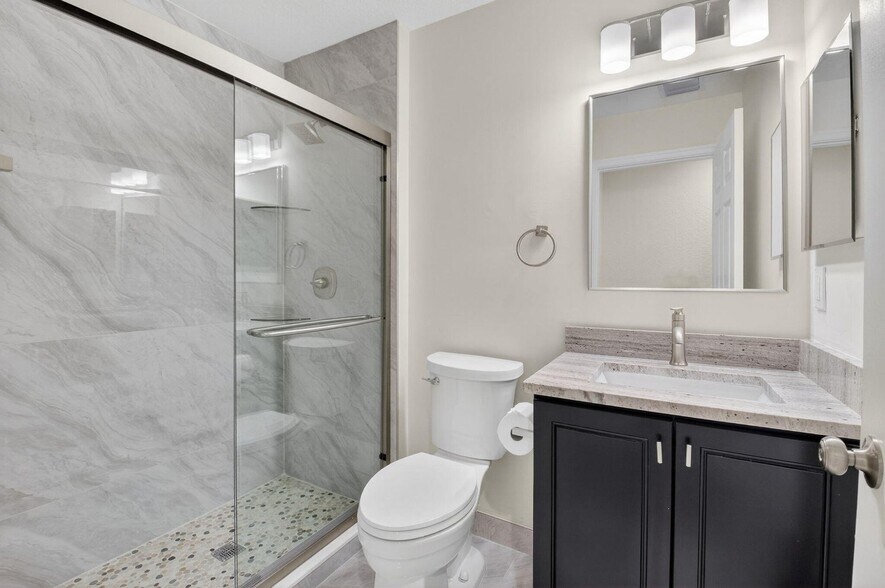 Building Photo - 4801 N Wickham Cir