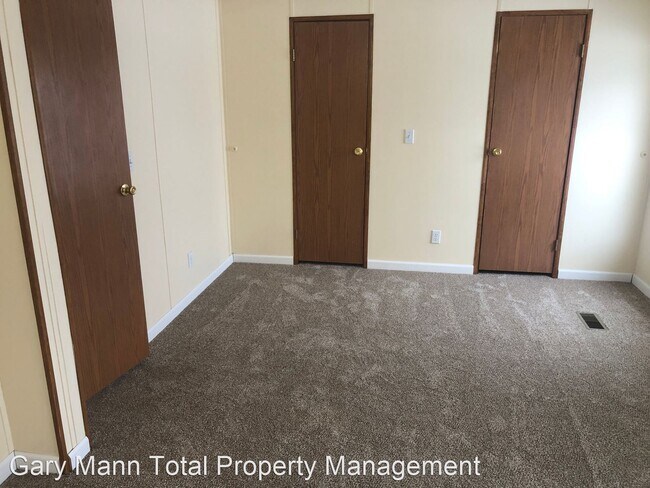 Building Photo - 4 br, 2 bath House - 6102 Rd 3 NE