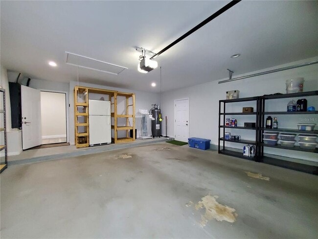 Building Photo - 6522 Hidden Beach Cir