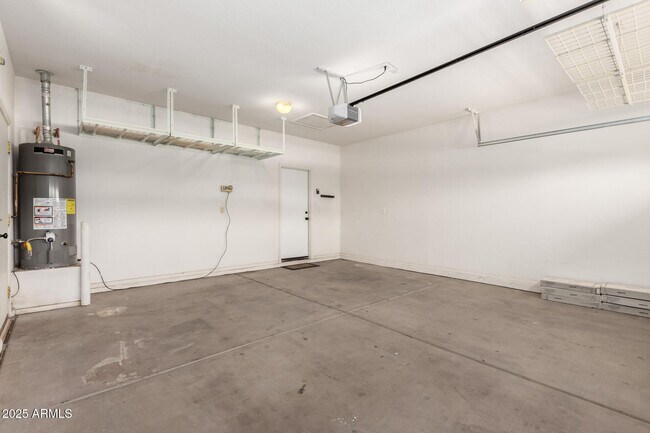 Building Photo - 3704 E Wyatt Way