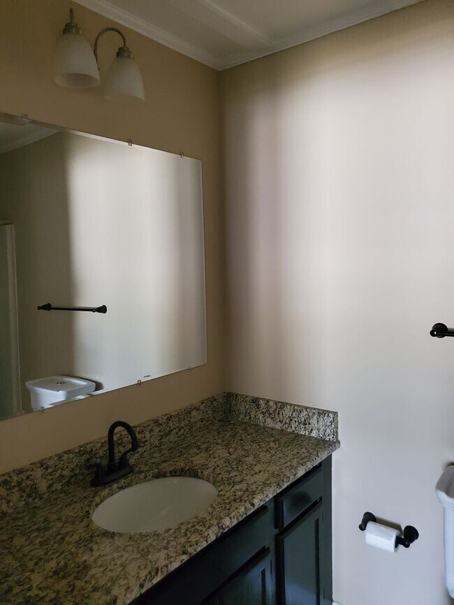 Building Photo - 1960 Windlock Dr