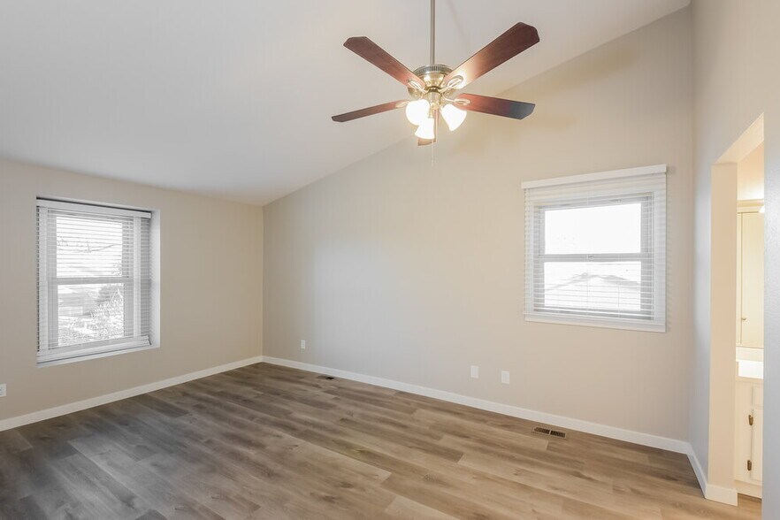 Building Photo - 4792 S Gar Way