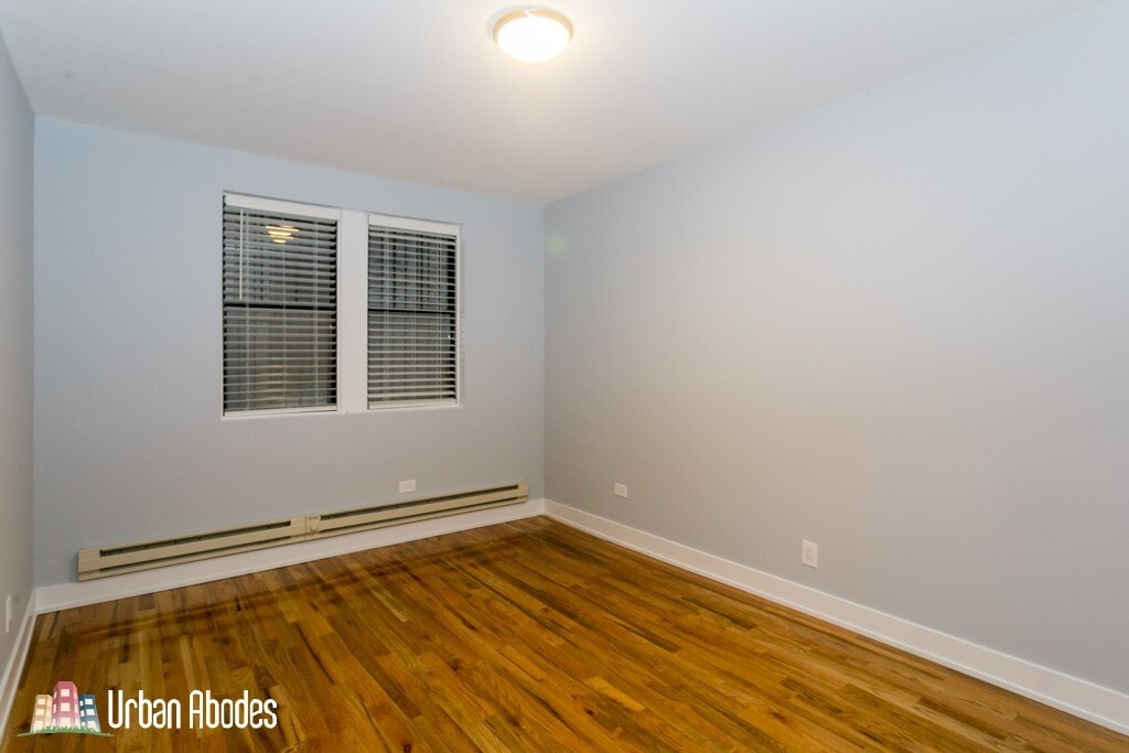 Building Photo - 4847 N Damen Ave