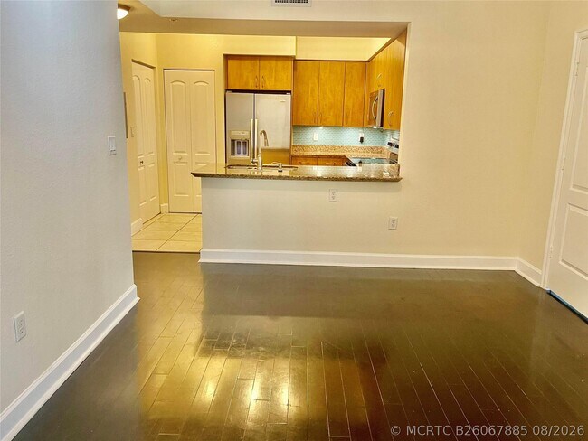 Building Photo - 1830 Radius Dr