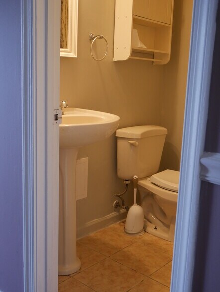Building Photo - 322 Reneau Way