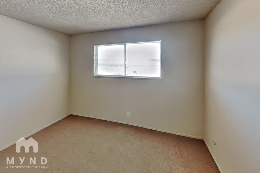 Building Photo - 481 Auburn Way