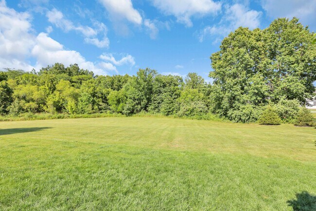 Building Photo - 7090 Dean Farm Rd