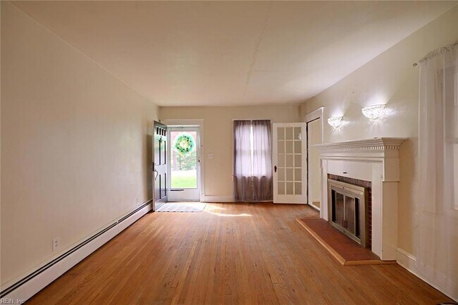 Building Photo - 7297 Duval Ave