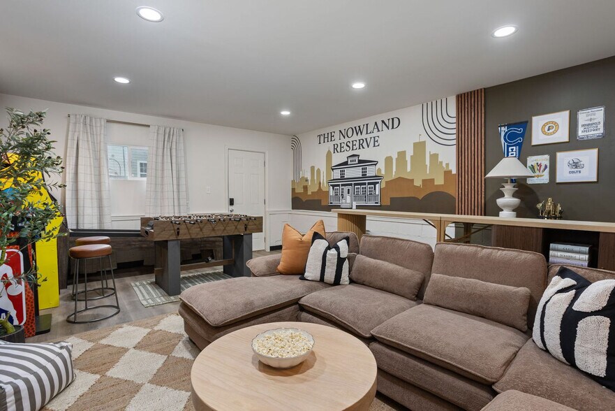 Building Photo - 2308 Nowland Ave