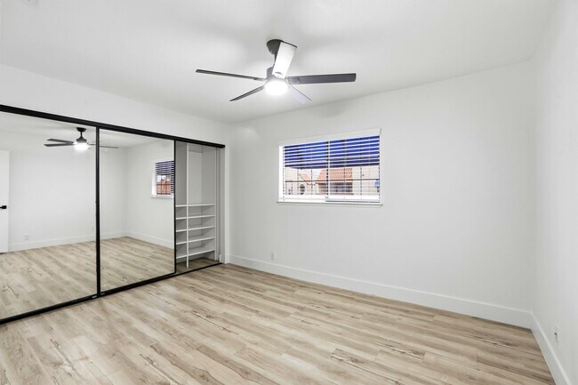 Building Photo - Beautiful 2 Bedroom Condo in China Town District