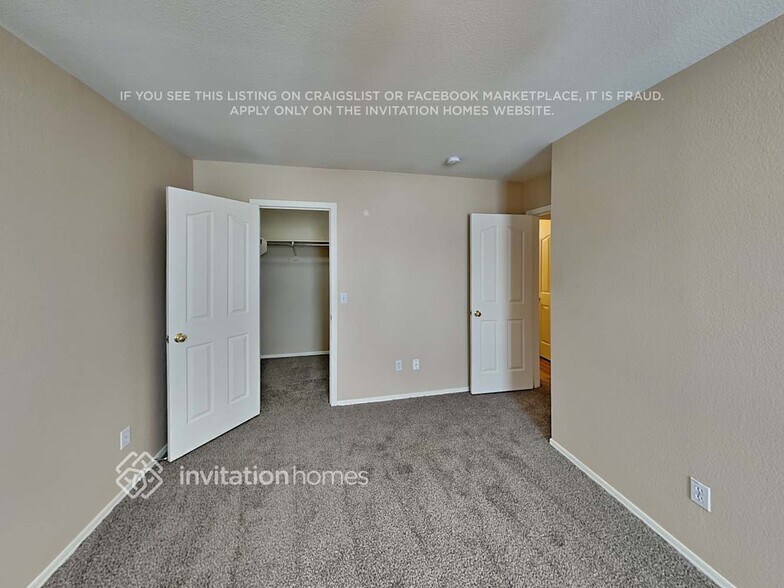 Building Photo - 11530 W Wethersfield Rd