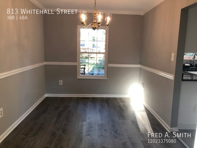 Building Photo - 813 Whitehall St