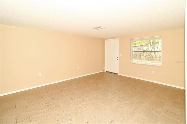 Building Photo - 2035 Calusa Trail