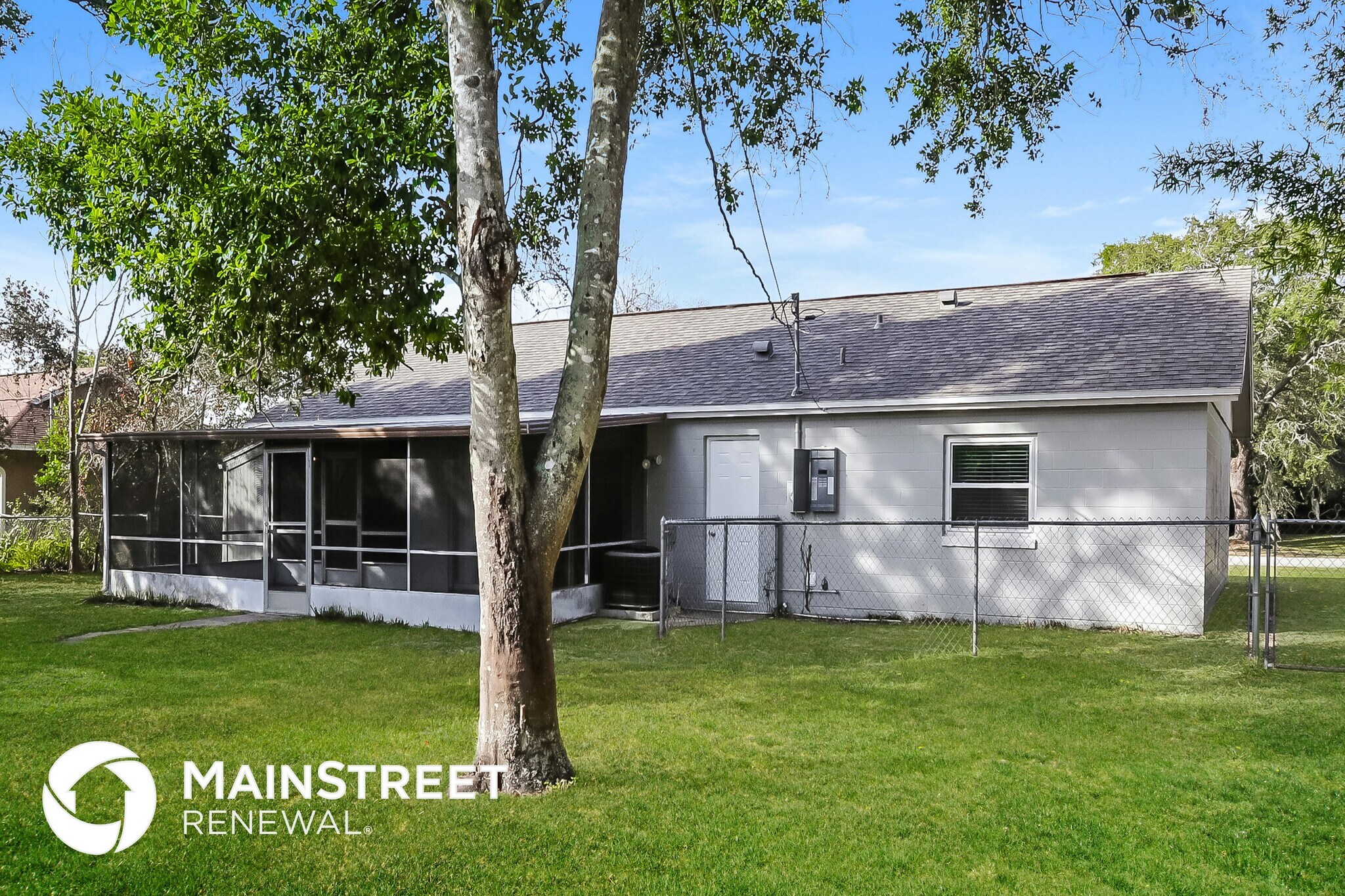 Building Photo - 689 Fairchild Ave
