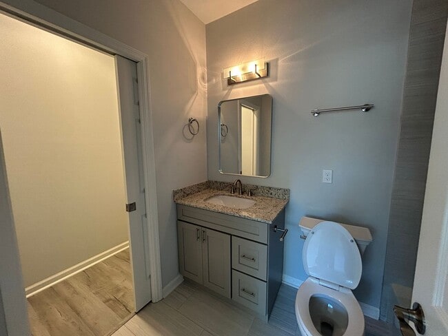 Building Photo - 2022 Trimble Rd