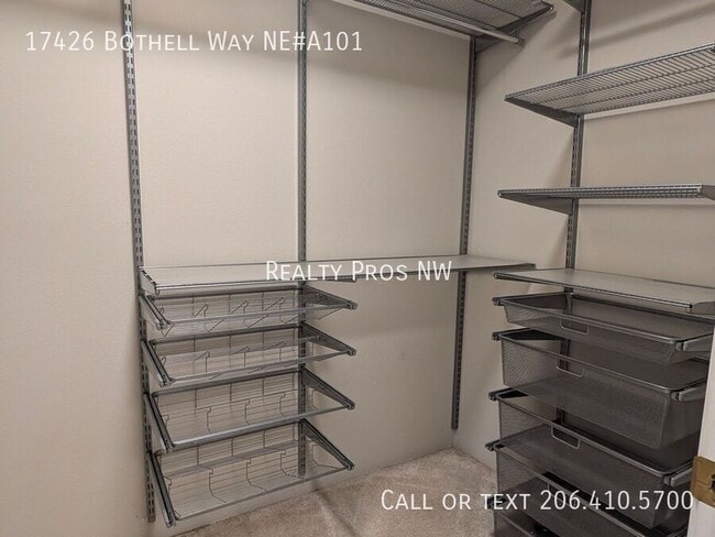 Building Photo - 17426 Bothell Way NE