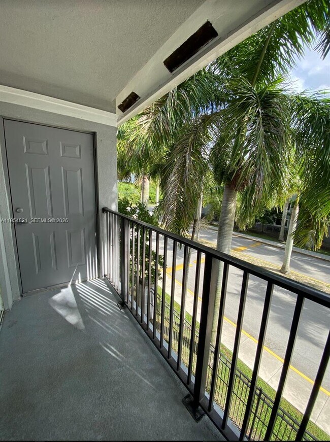 Building Photo - 15480 SW 284th St