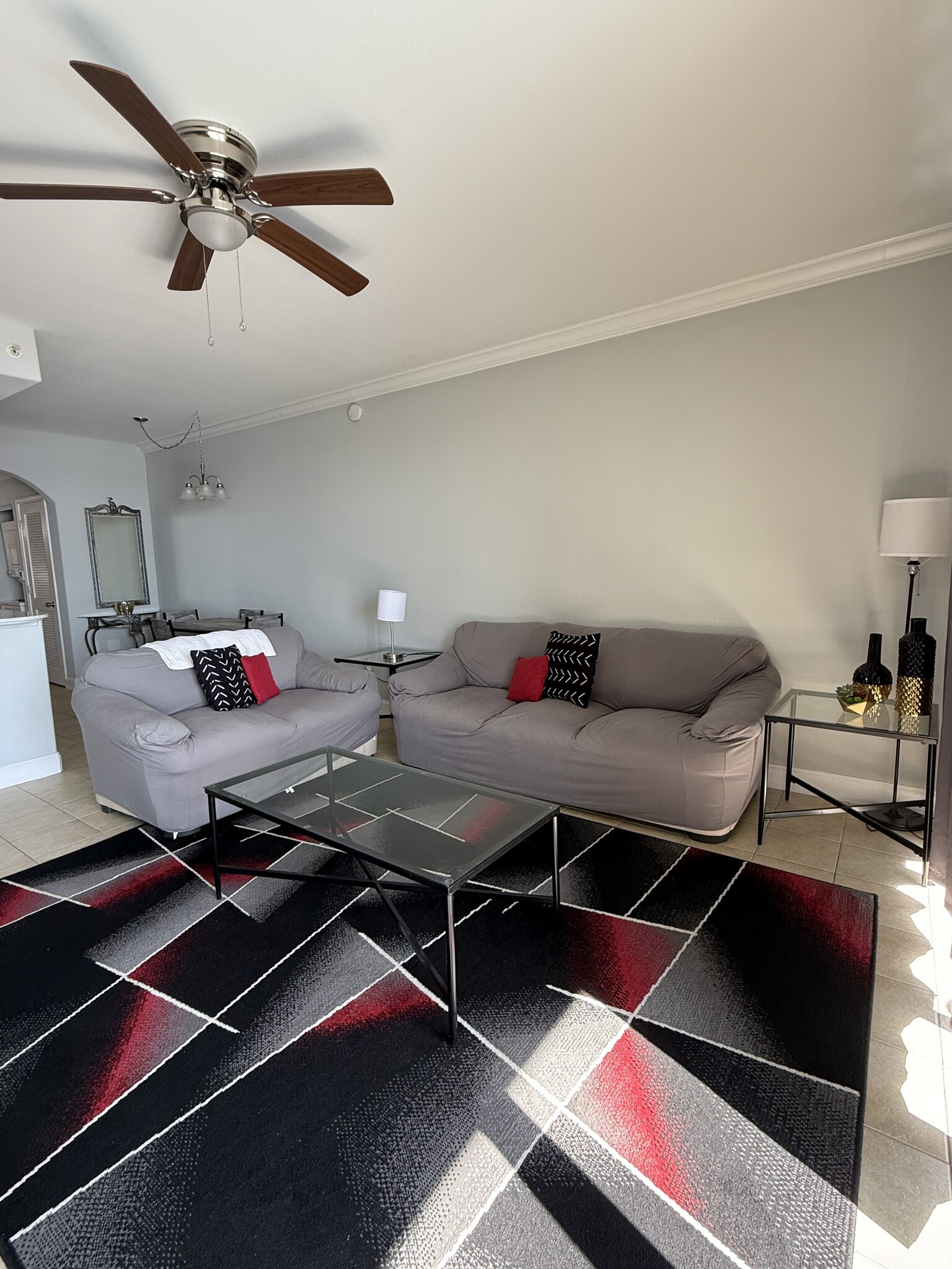 Building Photo - 13415 Blue Heron Beach Dr