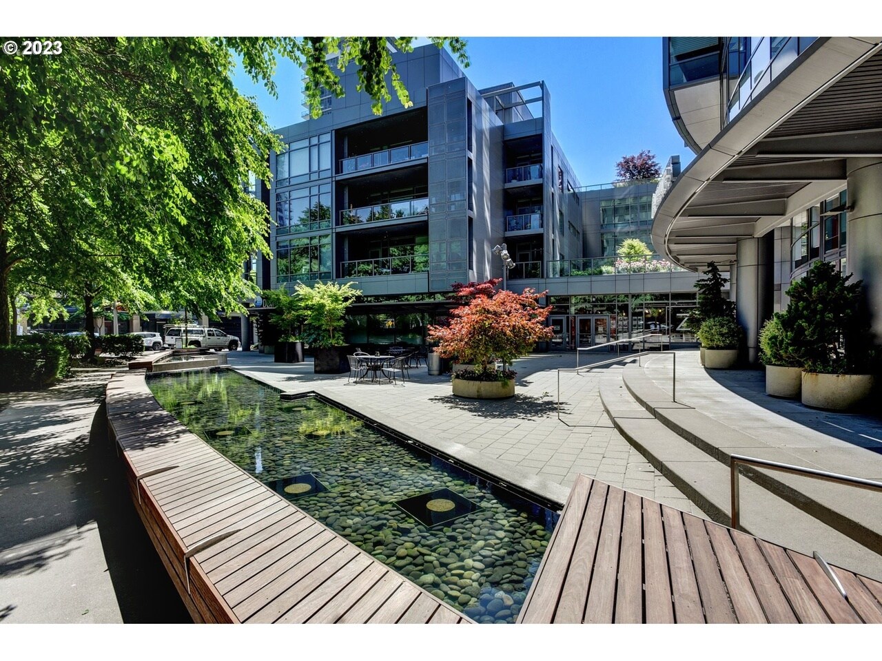 Building Photo - 3601 sw river parkway