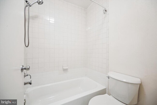 Building Photo - 10703 Hampton Mill Terrace