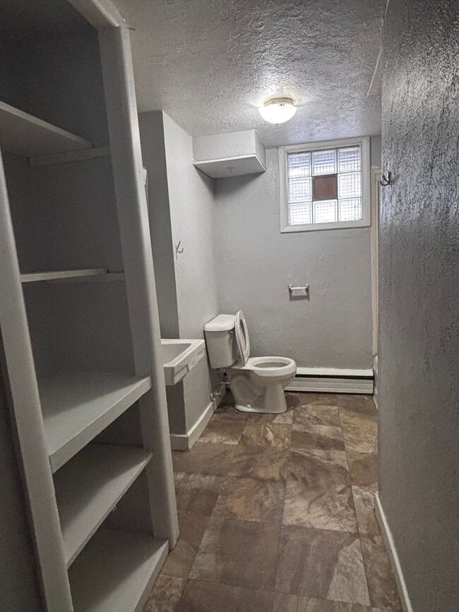 Building Photo - 108 11th Ave SE